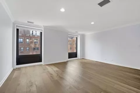 Living - 40 E Delaware Pl #1701, Chicago, IL 60611 photo 11 of 12
