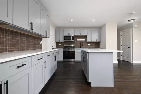 Kitchen - 16607 Paulina St, Markham, IL 60428 photo 1 of 3