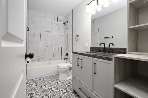 Bath - 16607 Paulina St, Markham, IL 60428 photo 2 of 2