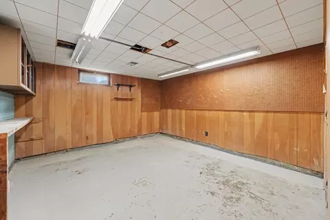 Other - 18517 Frontage Rd, Lansing, IL 60438 photo 7 of 9