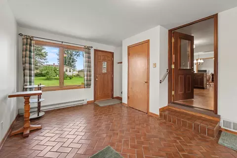 Entry Way - 18517 Frontage Rd, Lansing, IL 60438 photo 1 of 2