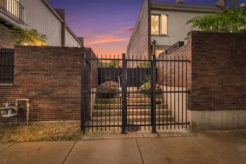 Exterior - 1174 E 53rd St, Chicago, IL 60615 photo 6 of 7