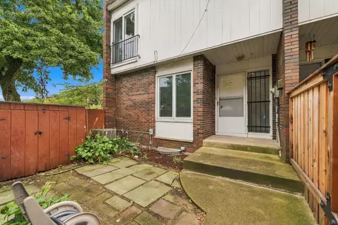 Exterior - 1174 E 53rd St, Chicago, IL 60615 photo 2 of 7