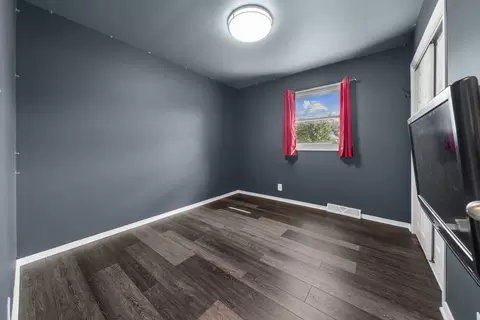 Bedroom - 960 Becker Ln, Aurora, IL 60505 photo 1 of 4