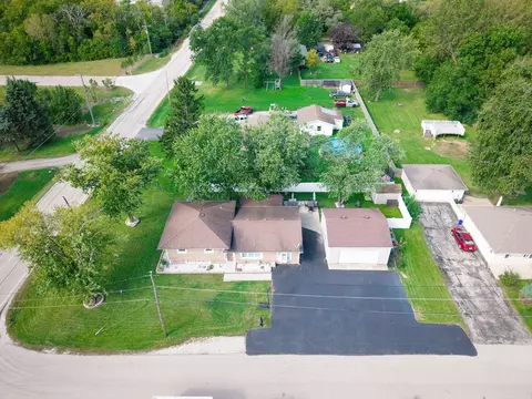View/Area - 960 Becker Ln, Aurora, IL 60505 photo 2 of 4