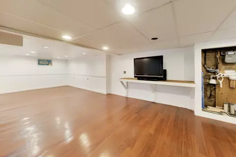 Other - 2183 Laura Ln, Des Plaines, IL 60018 photo 3 of 8