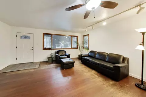 Living - 2183 Laura Ln, Des Plaines, IL 60018 photo 2 of 2