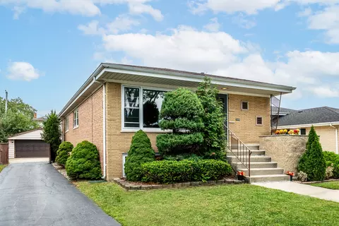 9305 Major Ave, Oak Lawn, IL 60453