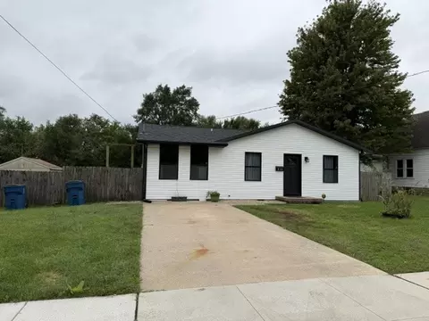 Exterior - 315 W Williams St, Dwight, IL 60420 photo 2 of 5