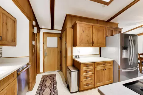 Kitchen - 26980 N Fairfield Rd, Wauconda, IL 60084 photo 2 of 3