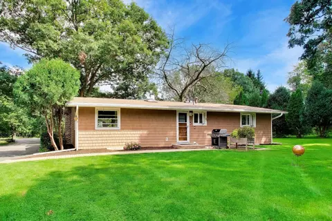 Exterior - 26980 N Fairfield Rd, Wauconda, IL 60084 photo 5 of 11