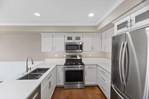 Kitchen - Undisclosed, Hoffman Estates, IL 60010 photo 2 of 2