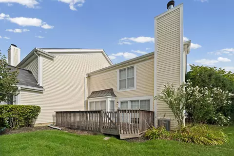 Exterior - Undisclosed, Hoffman Estates, IL 60010 photo 4 of 4