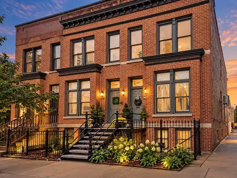 2151 W Polk St, Chicago, IL 60612