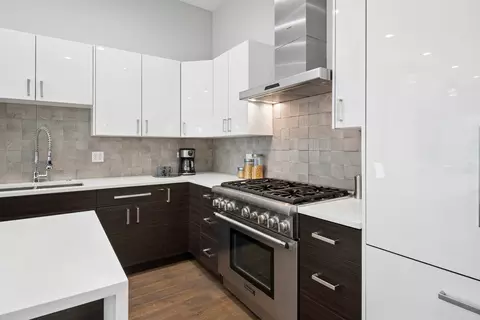 Kitchen - Undisclosed, Chicago, IL 60622 photo 4 of 5