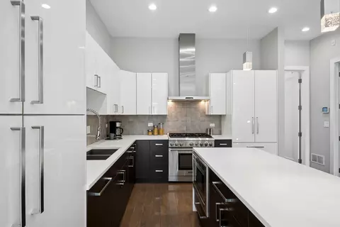 Kitchen - Undisclosed, Chicago, IL 60622 photo 2 of 5