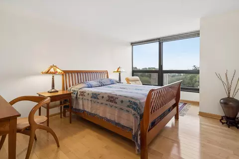 Bedroom - 360 E Randolph St #403, Chicago, IL 60601 photo 1 of 2
