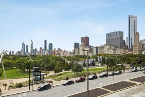 Exterior - 360 E Randolph St #403, Chicago, IL 60601 photo 6 of 8
