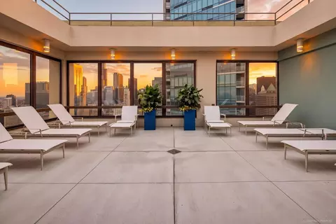 Exterior - 360 E Randolph St #403, Chicago, IL 60601 photo 5 of 8
