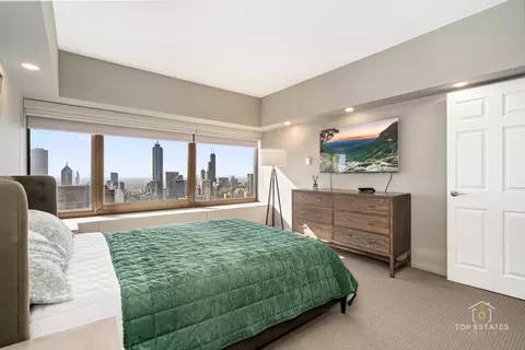 Bedroom - 175 E Delaware Pl #6611, Chicago, IL 60611 photo 5 of 6