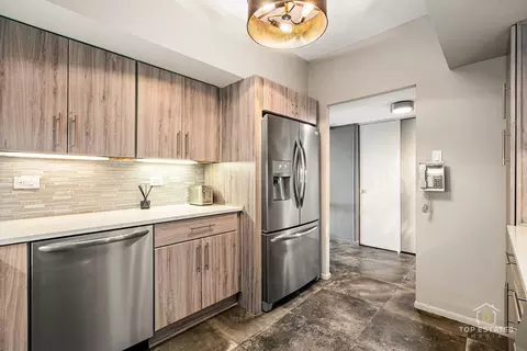 Kitchen - 175 E Delaware Pl #6611, Chicago, IL 60611 photo 3 of 3