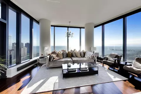 Living - 60 E Monroe St #4002, Chicago, IL 60603 photo 3 of 9