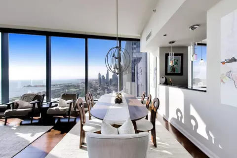 Dining - 60 E Monroe St #4002, Chicago, IL 60603 photo 3 of 4