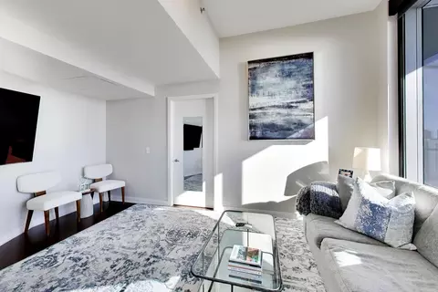 Living - 60 E Monroe St #4002, Chicago, IL 60603 photo 6 of 9