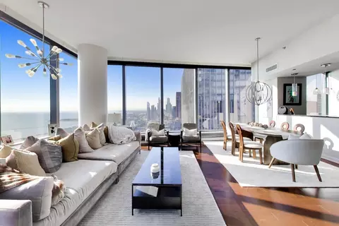 Living - 60 E Monroe St #4002, Chicago, IL 60603 photo 4 of 9