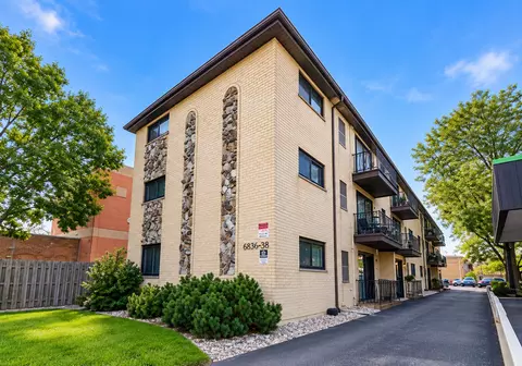 6115 S Archer Ave #1S, Chicago, IL 60638