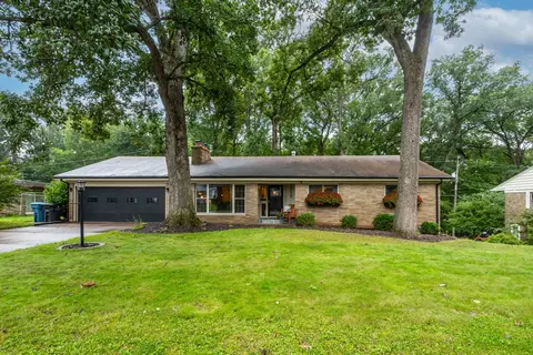 2732 30th Ave, Rock Island, IL 61201