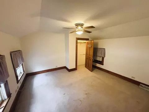 Bedroom - 810 E 4th St, Sterling, IL 61081 photo 2 of 7