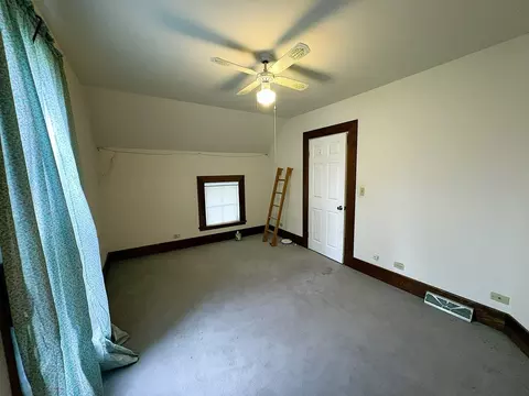 Bedroom - 810 E 4th St, Sterling, IL 61081 photo 4 of 7