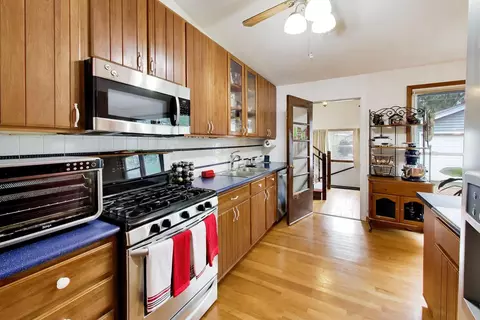 Kitchen - 2307 Fulle St, Rolling Meadows, IL 60008 photo 1 of 5