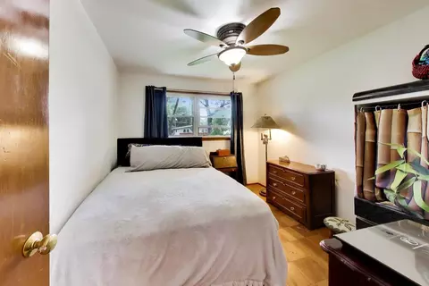 Bedroom - 2307 Fulle St, Rolling Meadows, IL 60008 photo 2 of 7