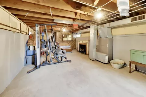 Other - 2307 Fulle St, Rolling Meadows, IL 60008 photo 7 of 10
