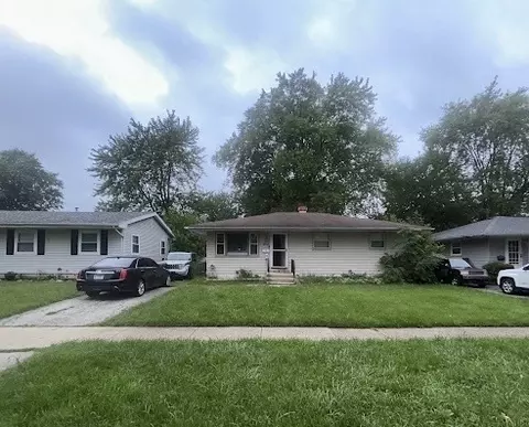 2106 Gideon Ave, Zion, IL 60099