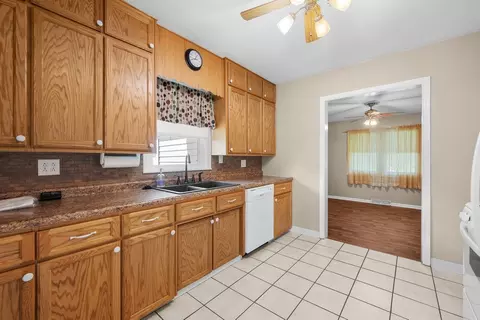 Kitchen - 216 E Church St, Kewanee, IL 61443 photo 3 of 3