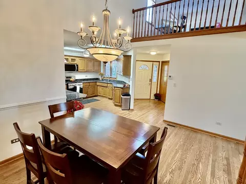 Dining - 19339 Lisadell Dr, Tinley Park, IL 60487 photo 1 of 1