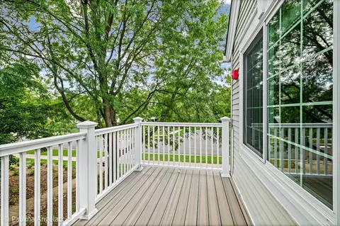 Exterior - 180 Lucerne Ct, Wheeling, IL 60090 photo 2 of 2