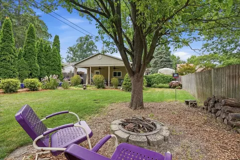 Exterior - Undisclosed, Bloomington, IL 61701 photo 9 of 11