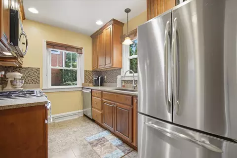 Kitchen - Undisclosed, Bloomington, IL 61701 photo 2 of 2