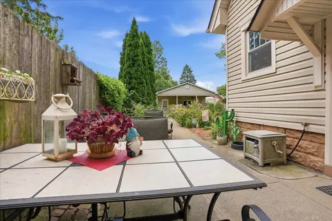 Exterior - Undisclosed, Bloomington, IL 61701 photo 10 of 11