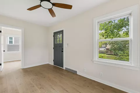 Other - 910 25th St, Moline, IL 61265 photo 2 of 9