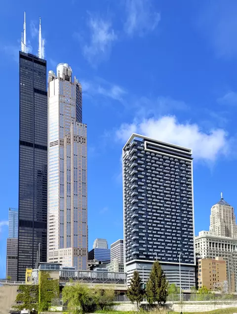 235 W Van Buren St #2715, Chicago, IL 60607