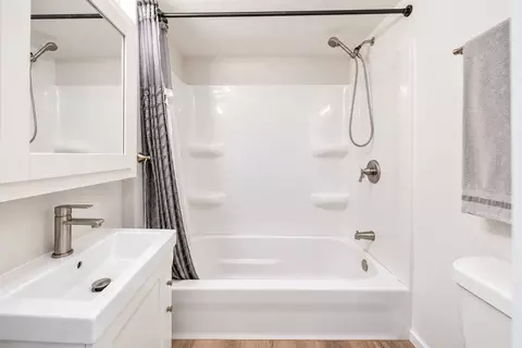Bath - 3706 Chicago Rd, Steger, IL 60475 photo 1 of 1