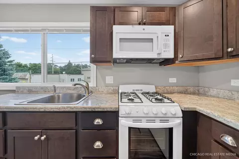 Kitchen - 324 Maple St, Marengo, IL 60152 photo 5 of 5