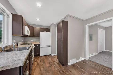 Kitchen - 324 Maple St, Marengo, IL 60152 photo 4 of 5