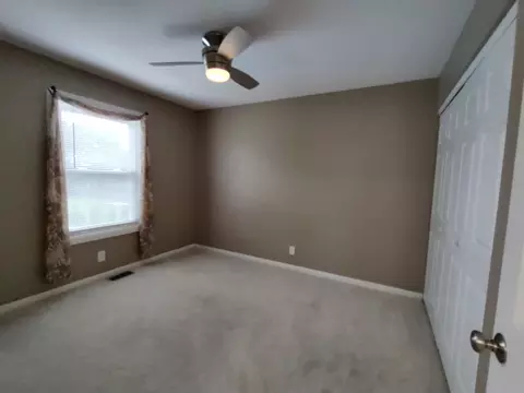 Bedroom - 2000 Grandview Trl, Belvidere, IL 61008 photo 3 of 4