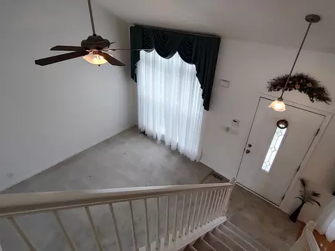 Entry Way - 2000 Grandview Trl, Belvidere, IL 61008 photo 1 of 2